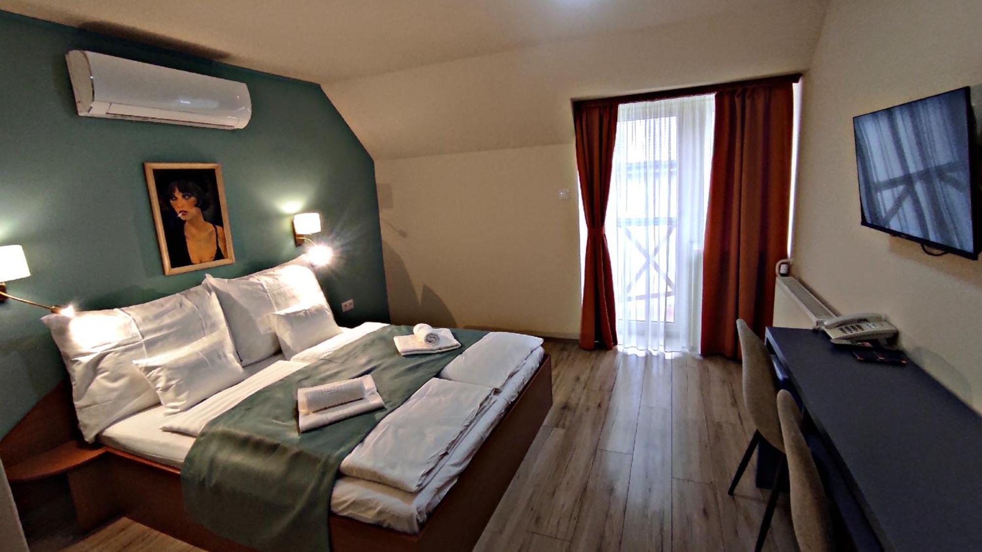 Atrium Hotel Харканы Экстерьер фото